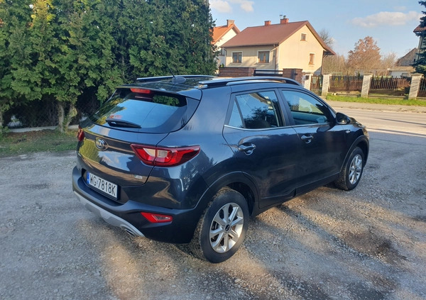 Kia Stonic cena 62600 przebieg: 59600, rok produkcji 2019 z Garwolin małe 79